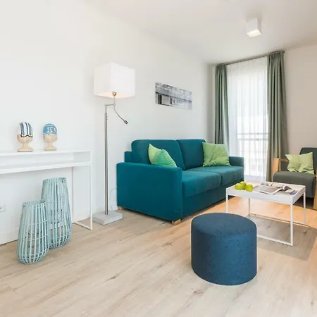 Aparthotel Apartmenthaus Am Park 4*