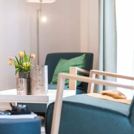 Apartmenthaus Am Park * Prerow